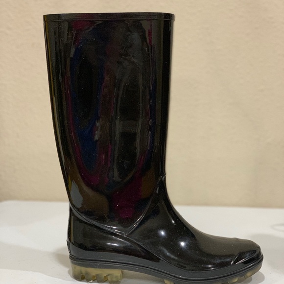 COACH Black Mid-Calf Waterproof Boots - Picture 4 of 16